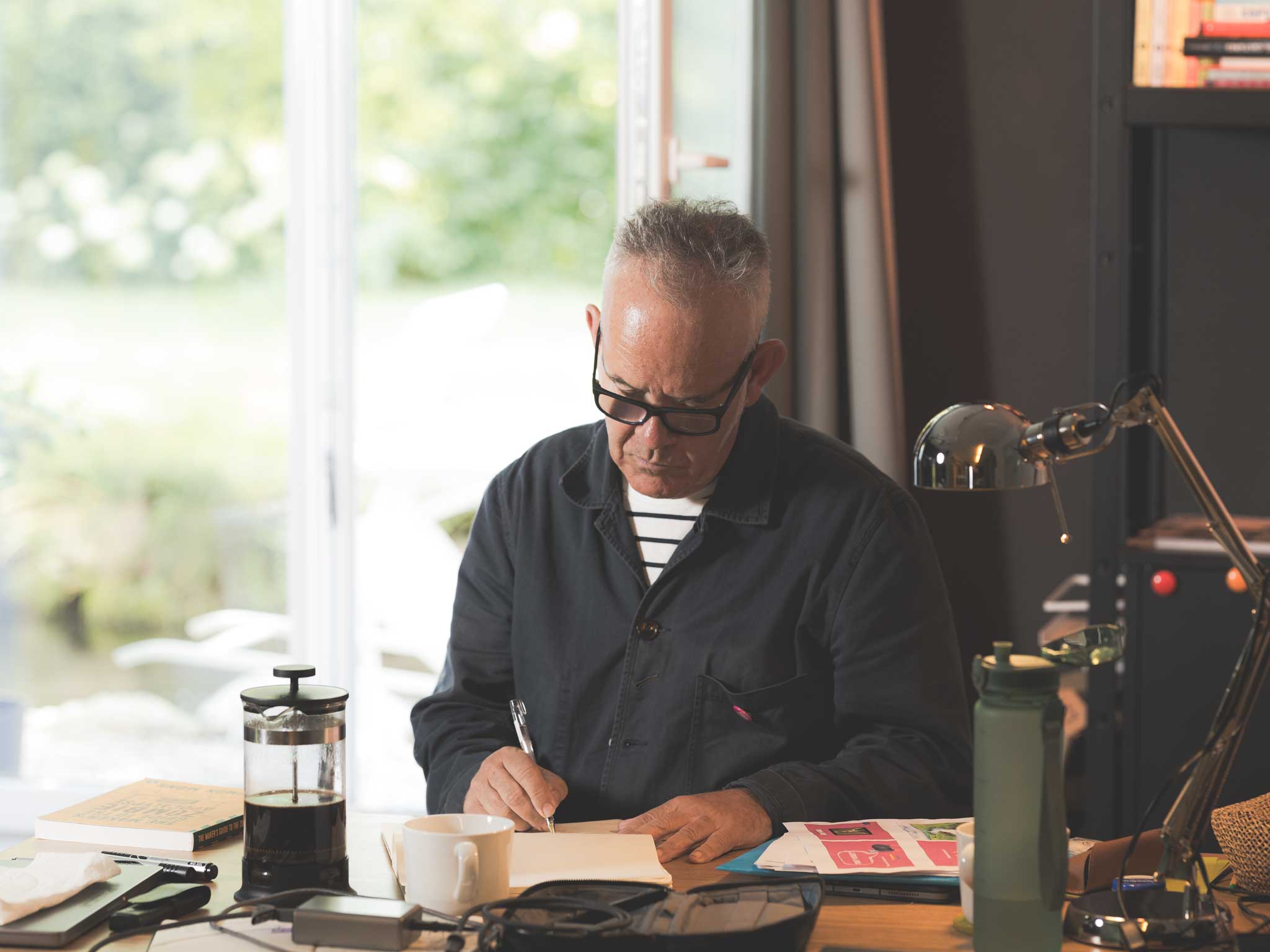 Presentation and speaker training in Speakery Studio. The speakery training studio in Taufkirchen Munich. Public Speaking Coaching Presentation Skills Training Speech Development Course Oratory Coaching Communication Skills Workshop Speaking Skills Enhancement Speech Delivery Training Professional Speaking Development Presentation Mastery Classes Effective Communication Training Voice and Speech Coaching Confidence in Speaking Workshops Executive Speaking Training Leadership Communication Coaching Speech and Presentation Improvement.