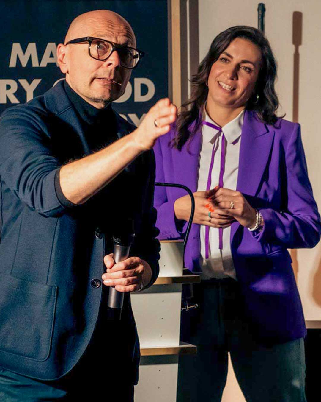 Private and customised just for you, Speakery’s individual training sessions offer targeted feedback and expert coaching to help you deliver presentations that command attention and leave a lasting impact