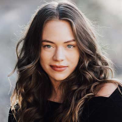 Brianna Wiest is speaking at the Speakery Summit